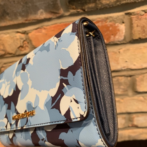 FIRM PRICE michael kors large blue phone crossbody - Picture 3 of 8